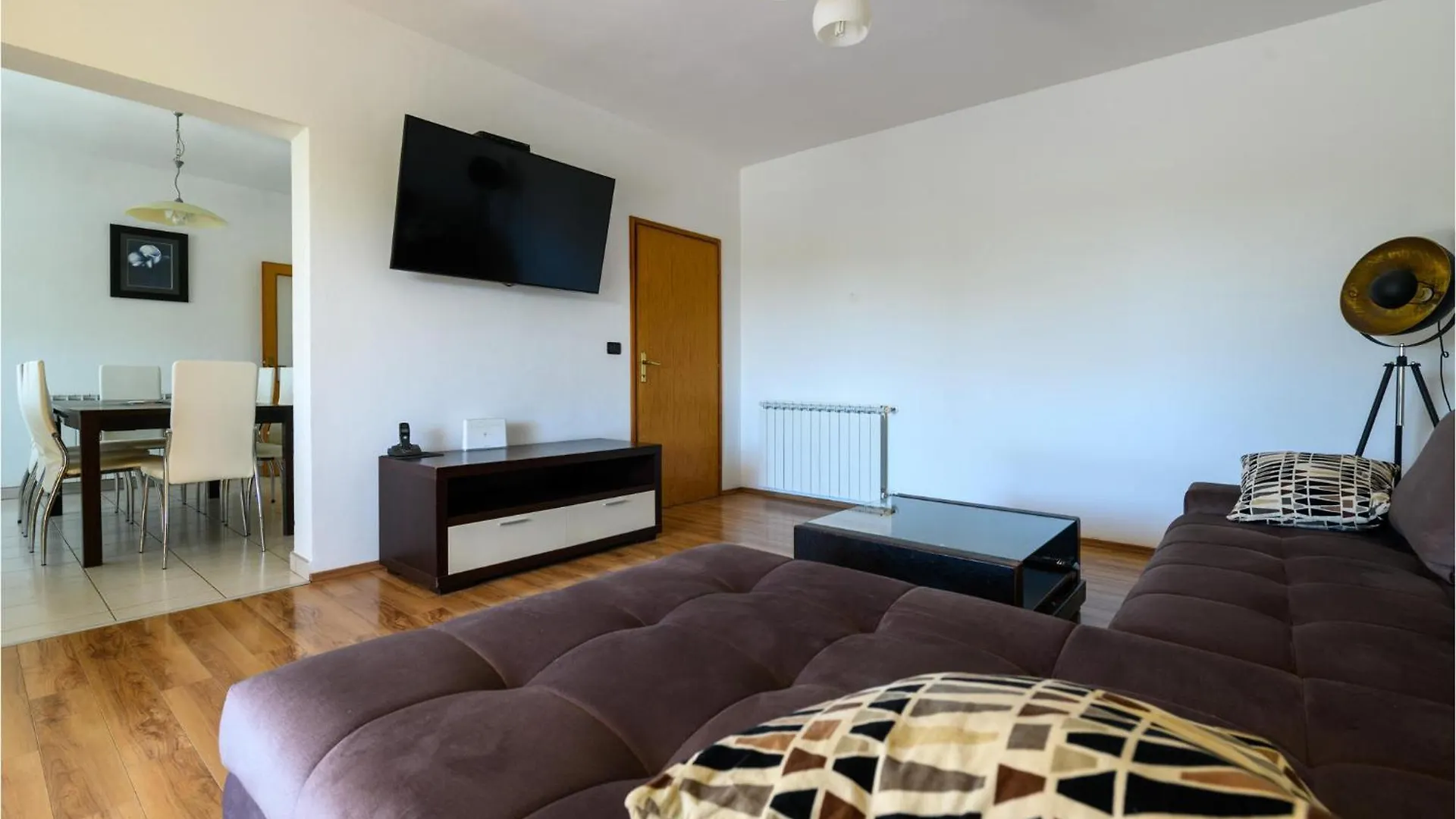 Holiday home Pet Friendly Home In Stokovci Croatia