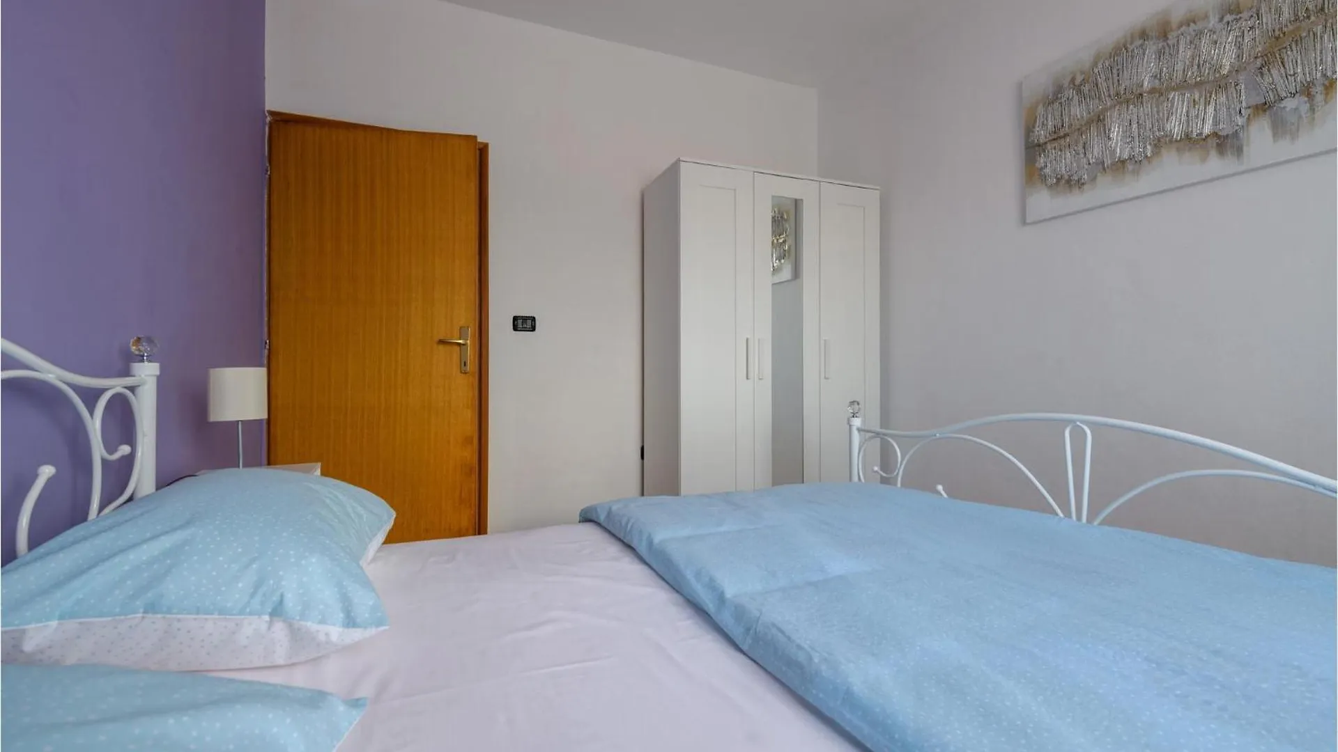 Holiday home Pet Friendly Home In Stokovci Croatia